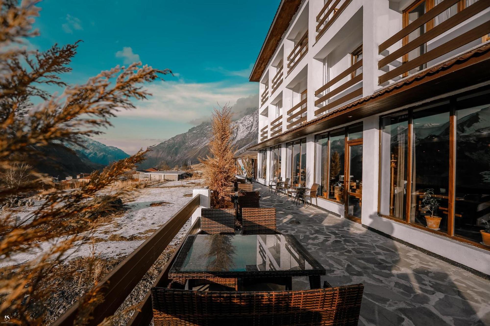 Alpine Lounge Boutique Hotel Kazbegi Εξωτερικό φωτογραφία
