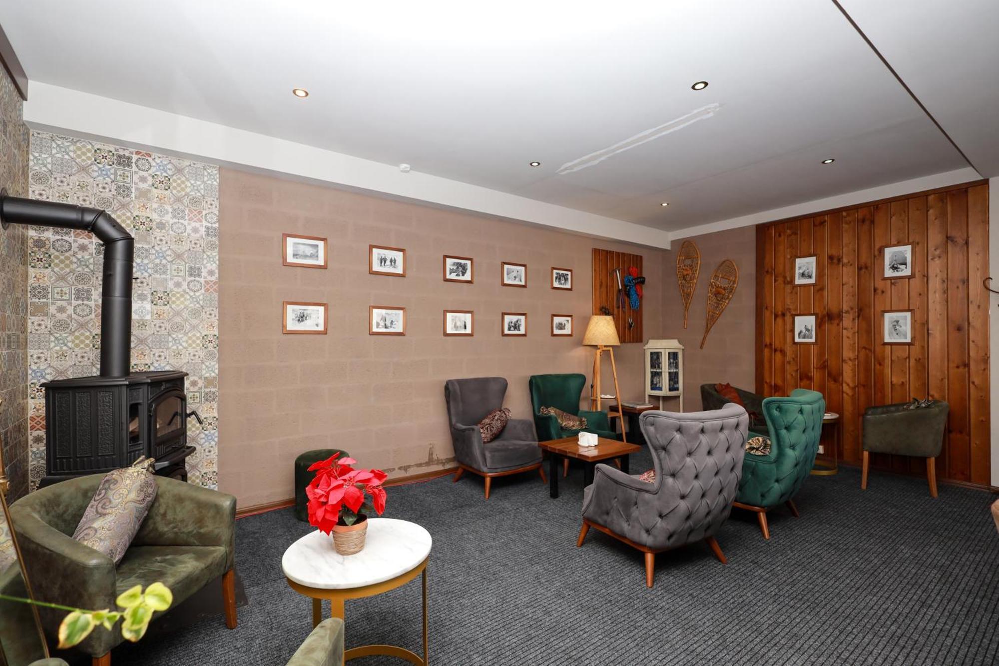 Alpine Lounge Boutique Hotel Kazbegi Εξωτερικό φωτογραφία